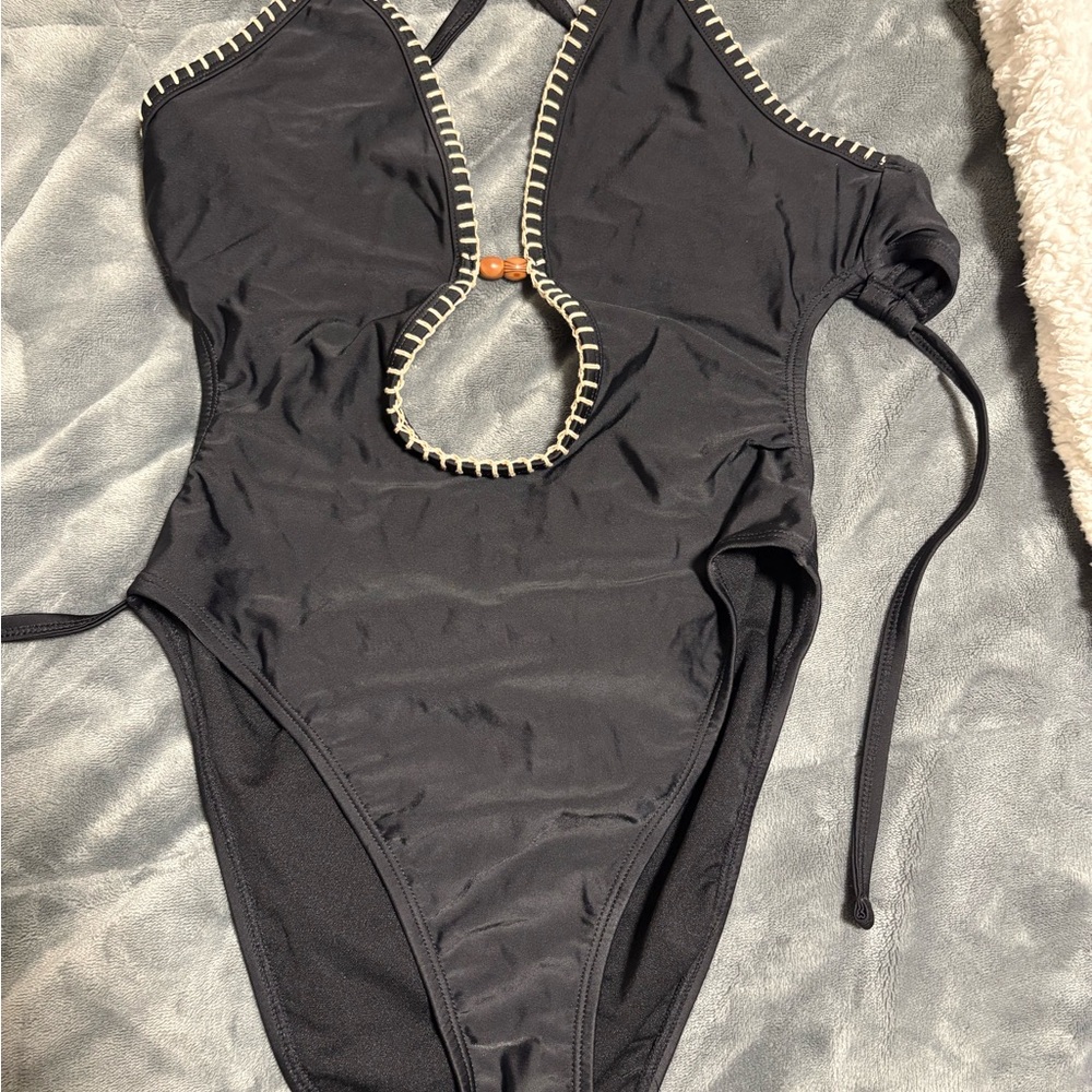 Shade & Shore Black One Piece